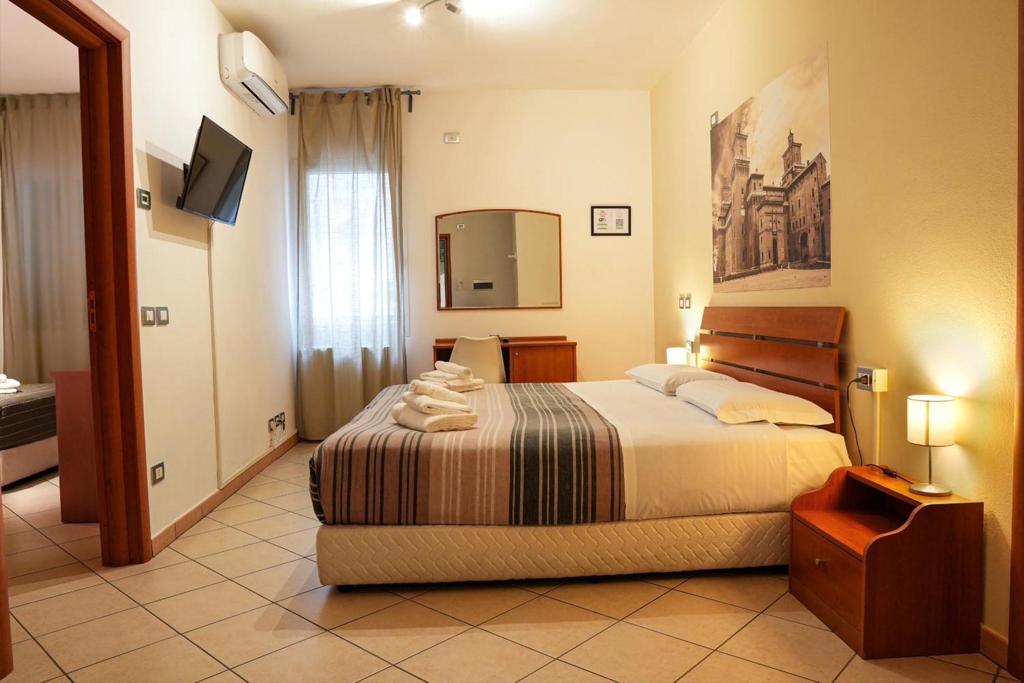 Smart Hotel Ferrara Dış mekan fotoğraf
